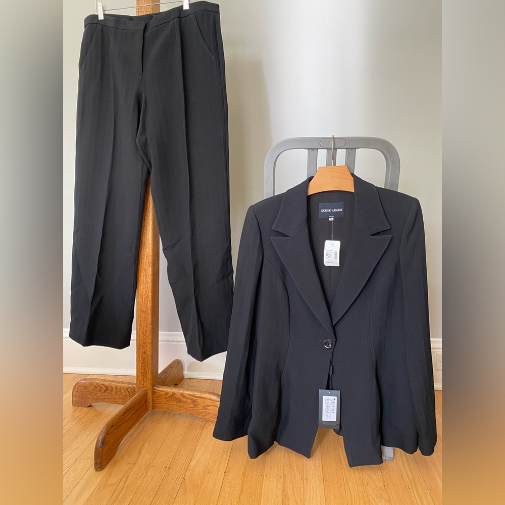 Giorgio Armani Black Jacket & Pants Suit, NWT, Made in Italy, women’s